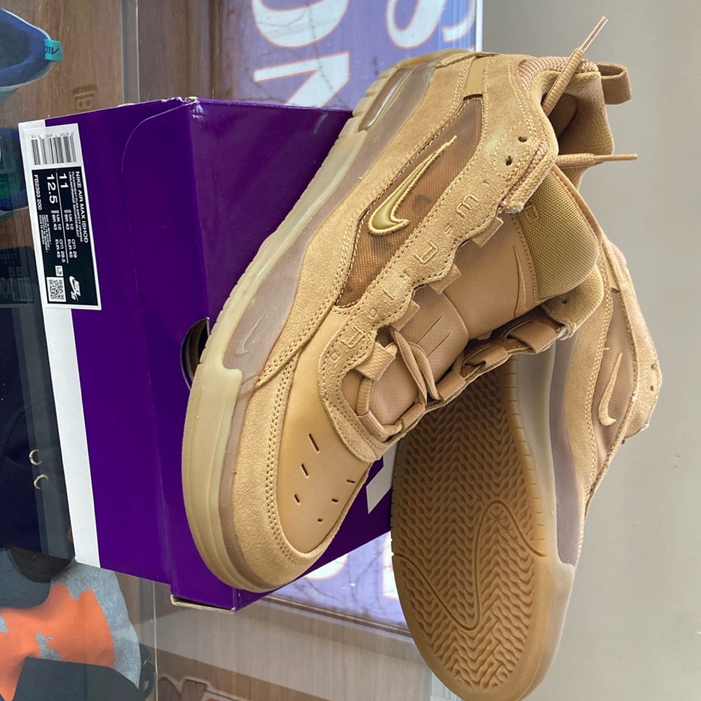Nike SB Ishod Wair 2 Tan Suede Sneakers with Chunky Sole brand new in box